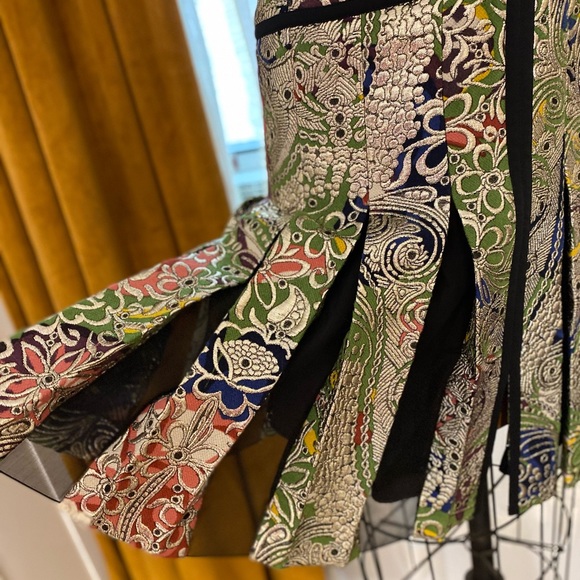 Burberry Floral Print Metallic Dress - Picture 6 of 8